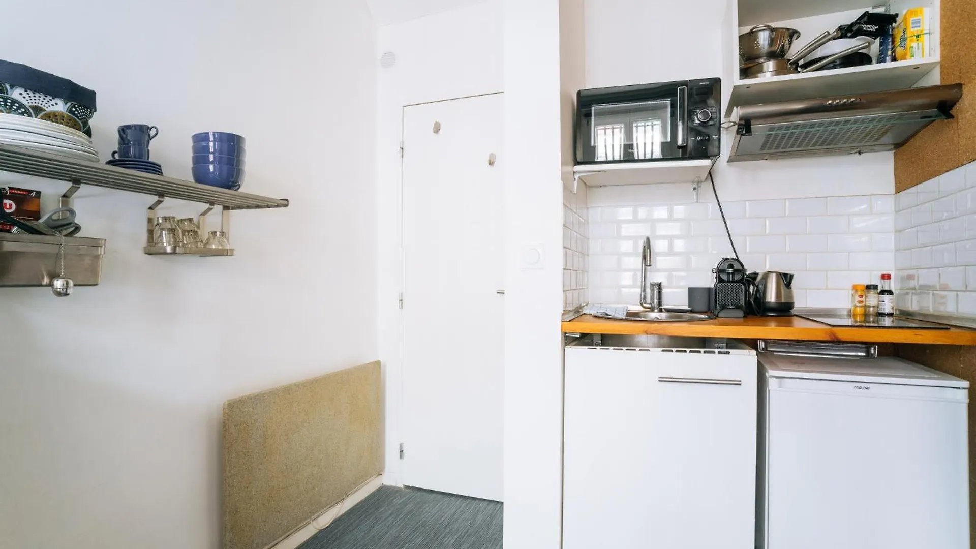 Functional In Apartment *